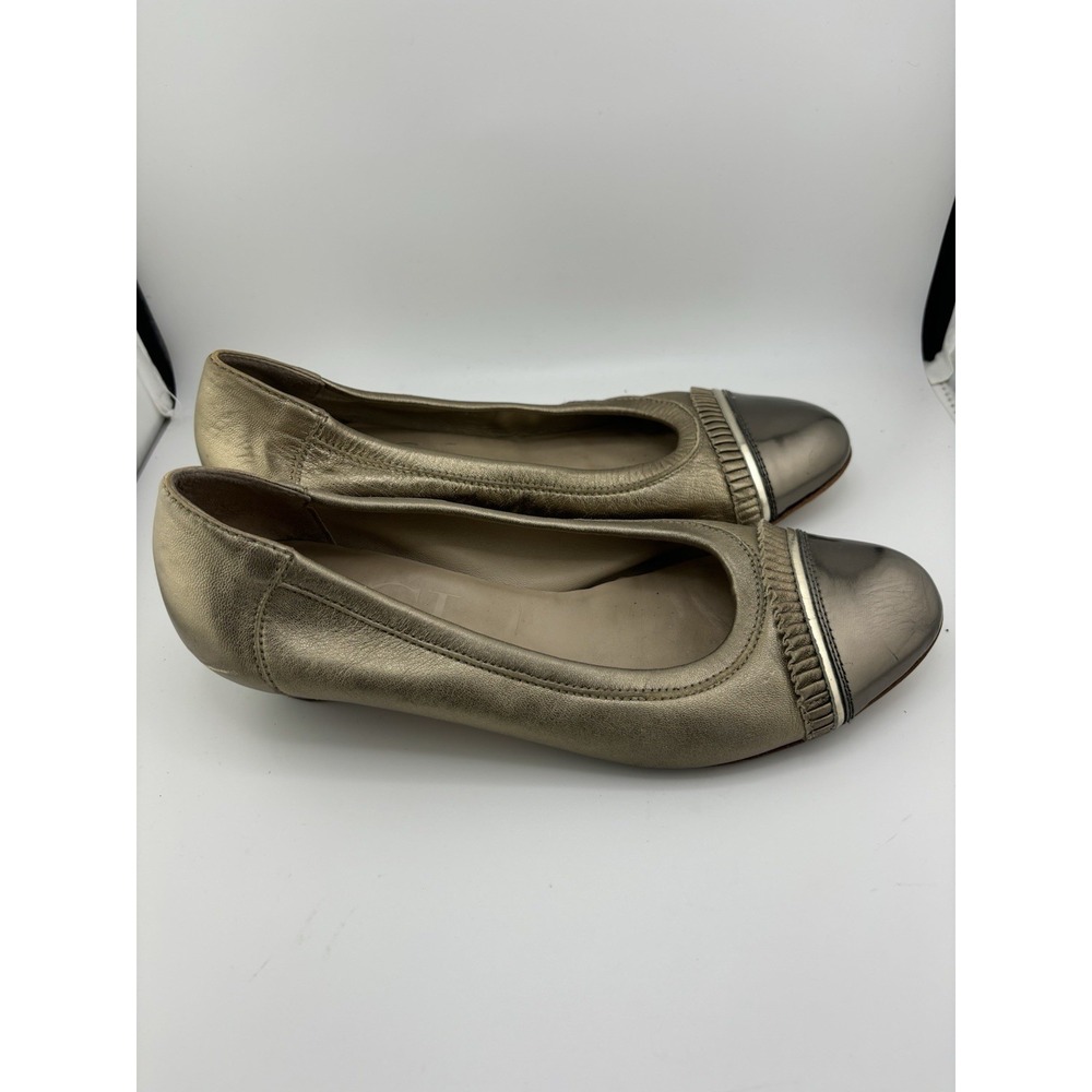 AGL Attilio Giusti Leombruni metallic gold leather cap toe ballet heels Size 38
